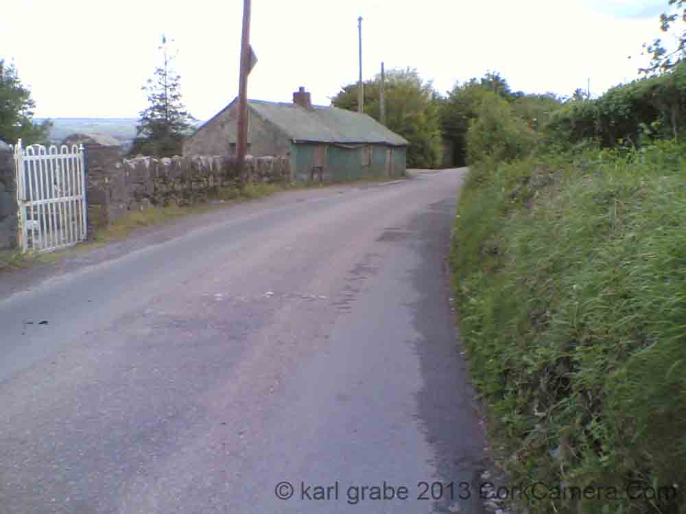 22052008 house and gate to graveyard