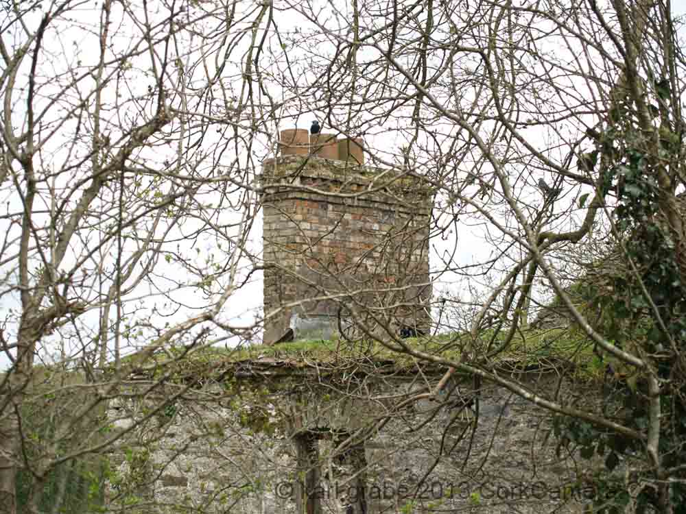 KG230543 disused farm nr blarney lake